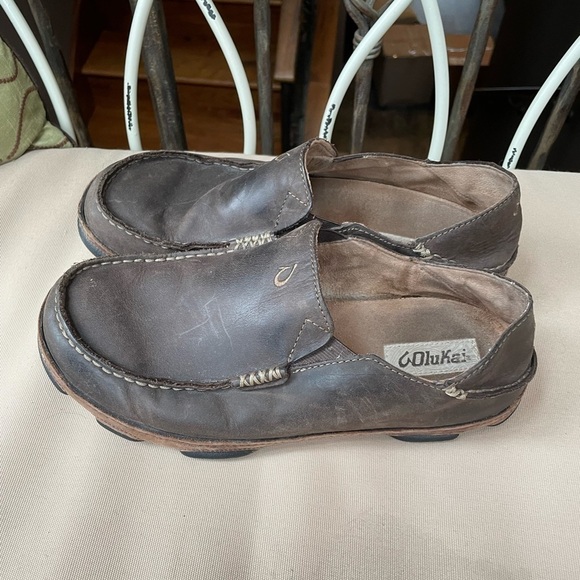 Olukai Moloā Leather Slip-On‎ Shoes in Dark Wood Size 8.5 main image 4